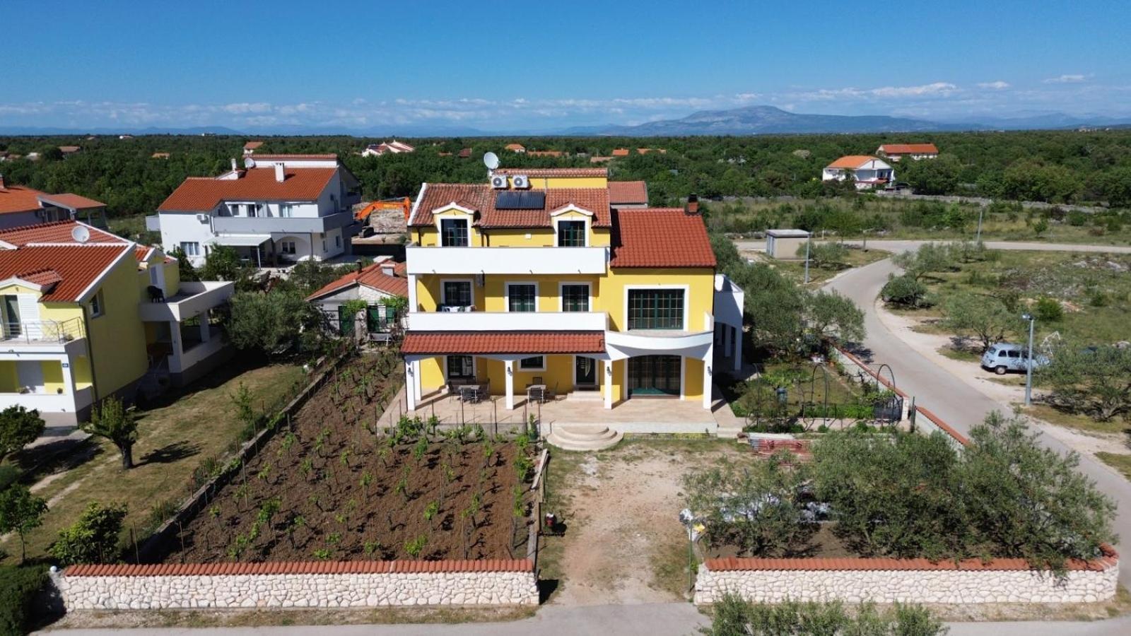 Krka Ivan Lozovac Ngoại thất bức ảnh