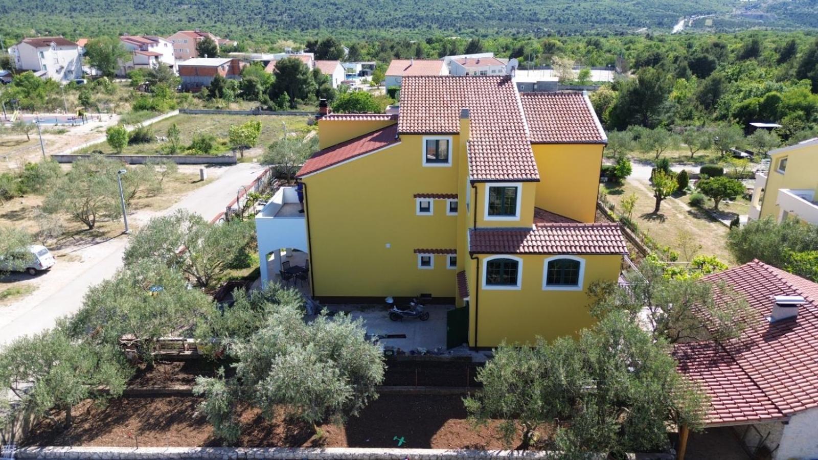 Krka Ivan Lozovac Ngoại thất bức ảnh